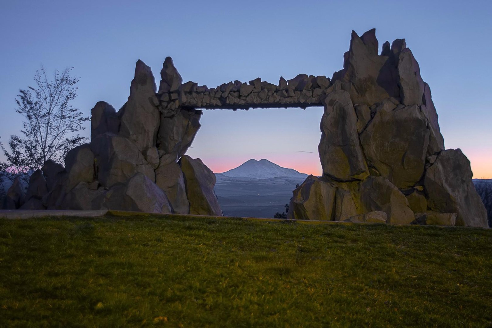 Гора Машук – символ Пятигорска, который всегда привлекает внимание путешественников