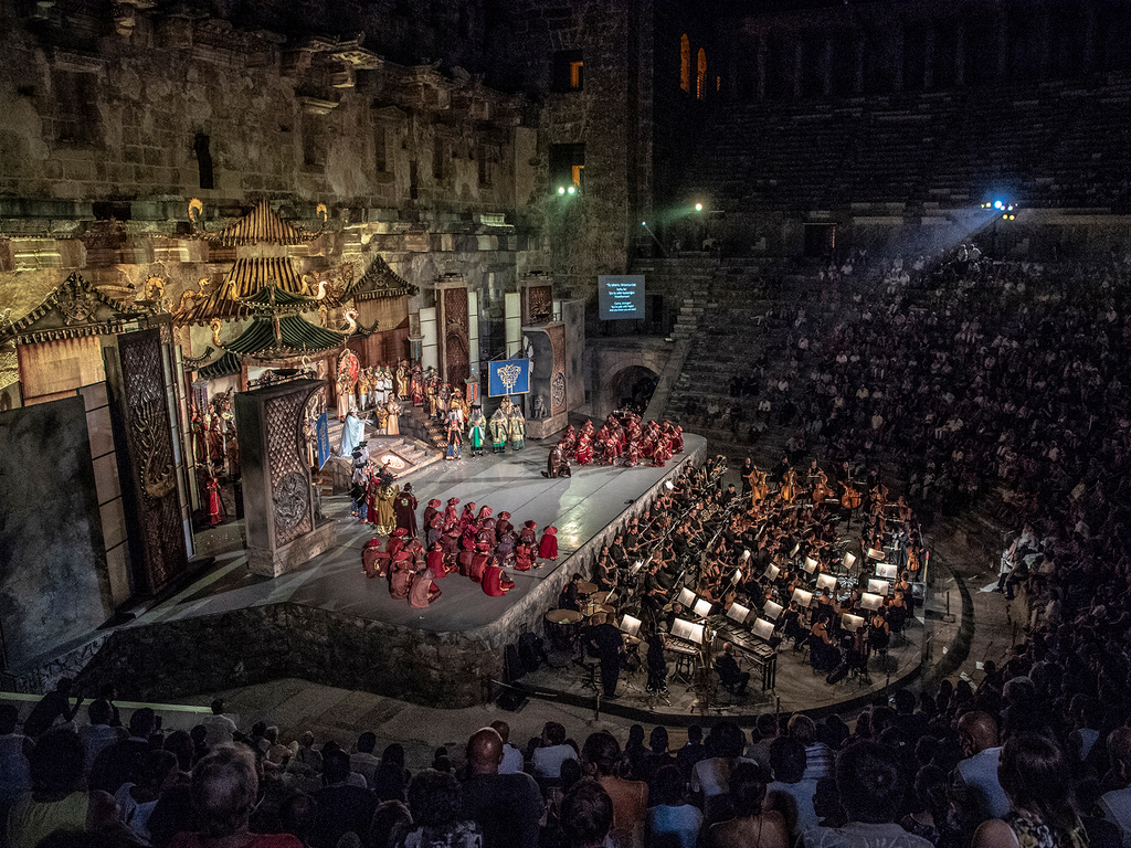 В античном театре Аспендоса проводится Международный фестиваль оперы и балета. Атмосфера, как и акустика, исключительная и неповторимая