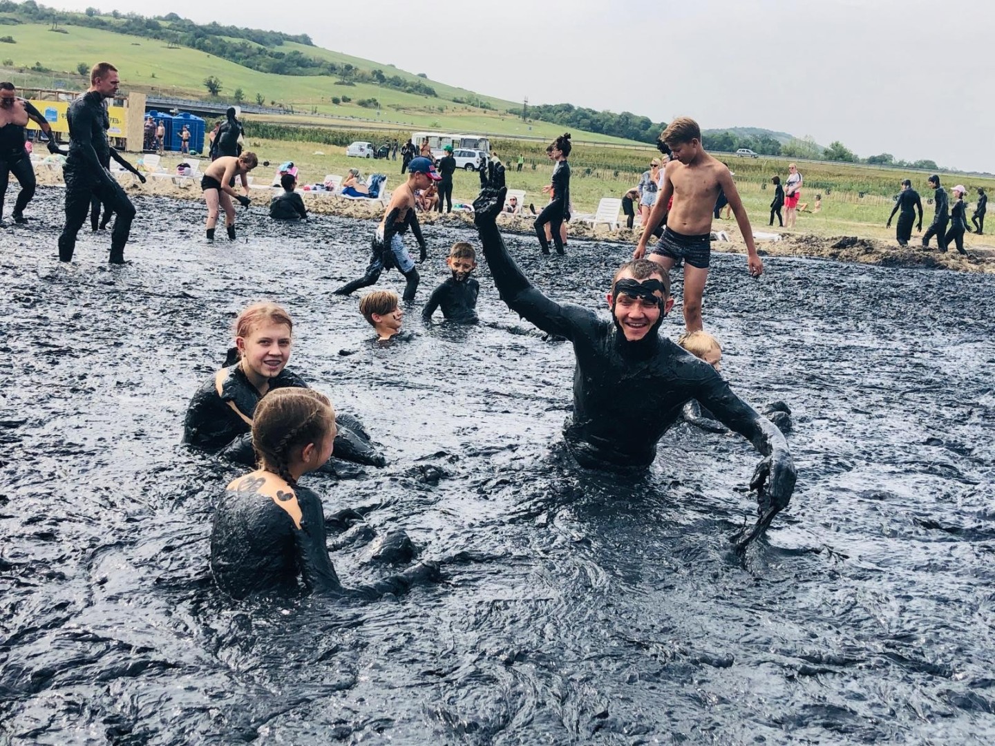 Так весело и непринужденно проходит фестиваль «Железная грязь» в Железноводске