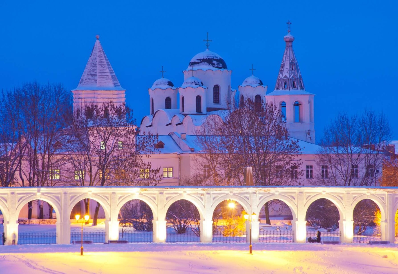 Древний Великий Новгород влечет туристов со всей России даже зимой. (Фото: sozvezdie-tour.ru)