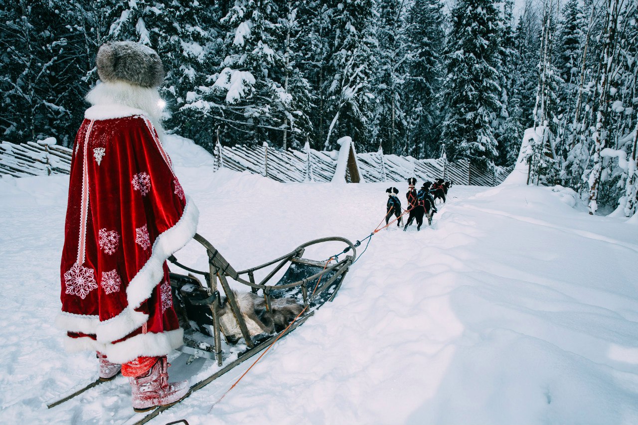 Карельский Дед Мороз тоже всегда рад гостям. (Фото: www.alem-tour.ru)